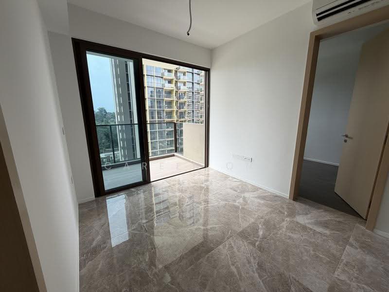 Pinetree Hill, 30 Pine Grove, Clementi Park / Upper Bukit Timah, 2 Bedrooms, 764 sqft, Condominium For Sale, by Careen Ong, 500273971 - Balcony - PropertyGuru.com.sg
