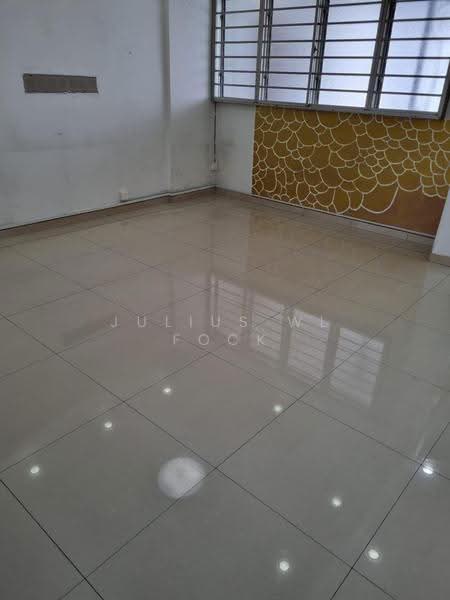 274 Tampines Street 22, 274 Tampines Street 22, Pasir Ris / Tampines, 2 Bedrooms, 774 sqft, HDB Flat For Sale, by Julius WL Fock, 500273996 - Interior - PropertyGuru.com.sg