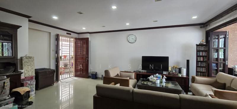 110D Punggol Field, 110D Punggol Field, Hougang / Punggol / Sengkang, 3 Bedrooms, 1,184 sqft, HDB Flat For Sale, by Malik Sani, 500274011 - Living Room - PropertyGuru.com.sg