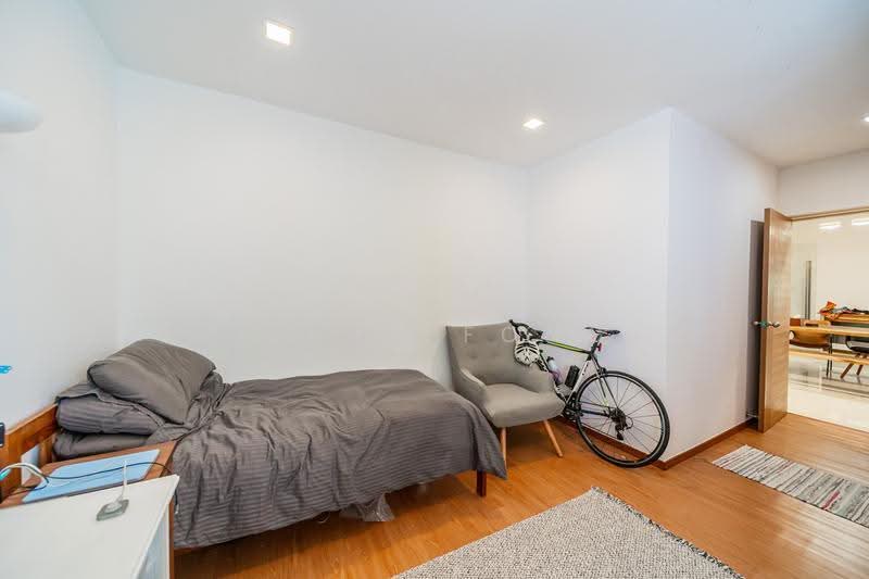 Clementi Park, 123 Sunset Way, Clementi Park / Upper Bukit Timah, 3 Bedrooms, 1,796 sqft, Condominium For Sale, by Izaac Fong, 500274023 - Bedroom - PropertyGuru.com.sg