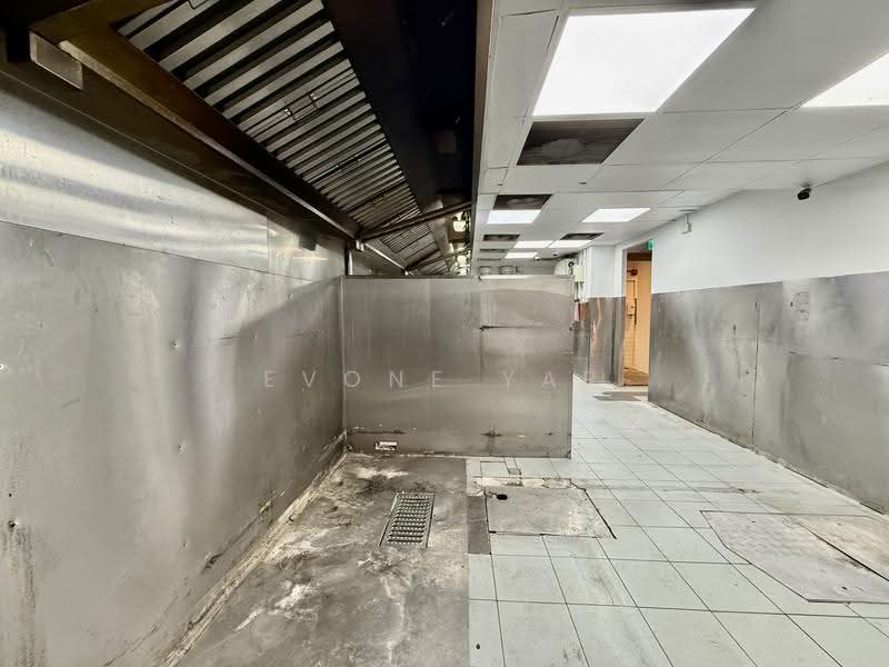 Rare Serangoon Garden Estate Good Prominent frontage F&B ready to start, Serangoon Garden Estate, Hougang / Punggol / Sengkang, 2,000 sqft, Food & Beverage For Rent, by Evone Yap, 500274025 - Kitchen - CommercialGuru.com.sg