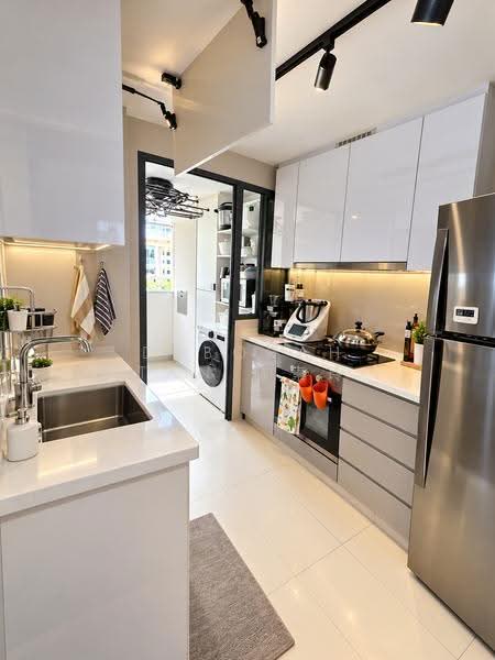 Wandervale, 351 Choa Chu Kang Avenue 3, Dairy Farm / Bukit Panjang / Choa Chu Kang, Room Rental, 120 sqft, Condominium For Rent, by Deborah Tan 陈素玲, 500274031 - Kitchen - PropertyGuru.com.sg