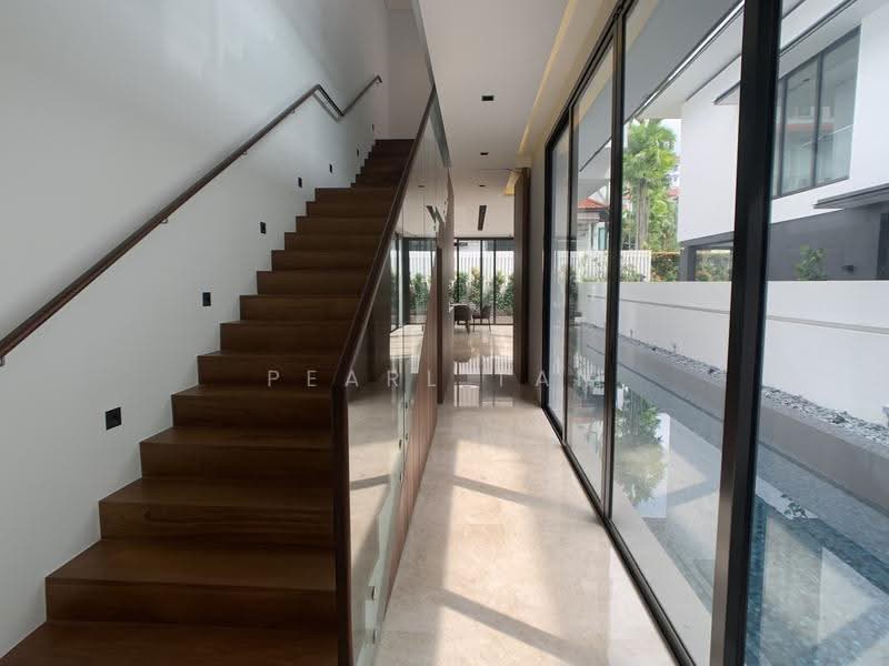 SOLE AGENT MODERN 3.5 STY DETACHED W BASEMENT/ POOL/ LIFT 1 KM NYPS/ RGPS, Watten / Shelford, Newton / Novena, 6 Bedrooms, 11,000 sqft, Detached House For Sale, by Pearl Tan, 500274059 - Interior - PropertyGuru.com.sg