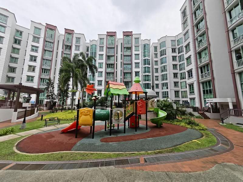 The Sunny Spring, 50 Lorong 40 Geylang, Eunos / Geylang / Paya Lebar, 3 Bedrooms, 1,238 sqft, Apartment For Rent, by Ong Bincent, 500274061 - Exterior - PropertyGuru.com.sg