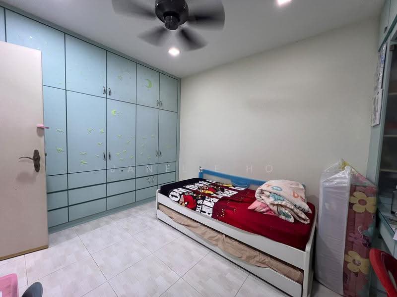 916 Jurong West Street 91, 916 Jurong West Street 91, Boon Lay / Jurong / Tuas, 2 Bedrooms, 786 sqft, HDB Flat For Sale, by Janelle Ho, 500274065 - Bedroom - PropertyGuru.com.sg