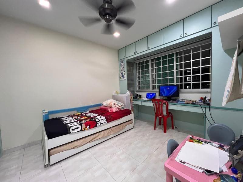 916 Jurong West Street 91, 916 Jurong West Street 91, Boon Lay / Jurong / Tuas, 2 Bedrooms, 786 sqft, HDB Flat For Sale, by Janelle Ho, 500274065 - Bedroom - PropertyGuru.com.sg