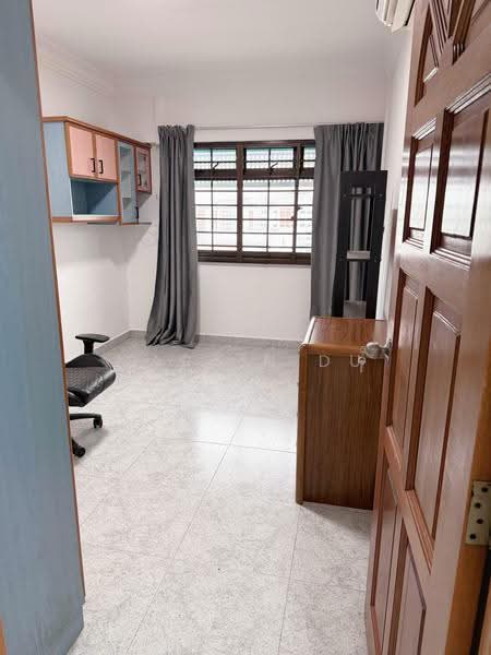 553 Woodlands Drive 44, 553 Woodlands Drive 44, Admiralty / Woodlands, 3 Bedrooms, 1,076 sqft, HDB Flat For Rent, by Martin Du, 500274067 - Study - PropertyGuru.com.sg