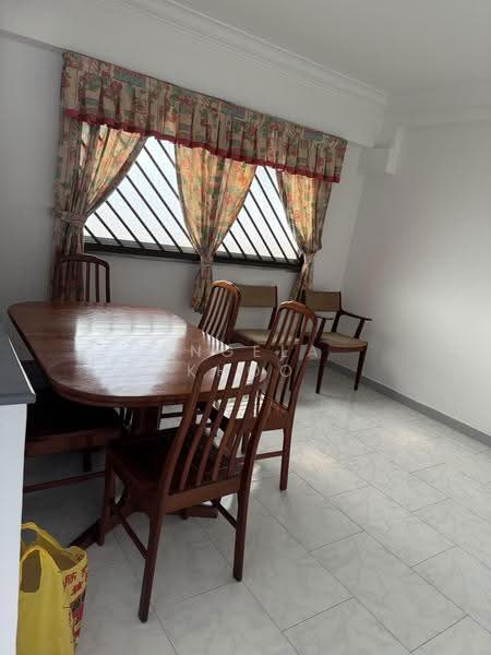 207 Choa Chu Kang Central, 207 Choa Chu Kang Central, Dairy Farm / Bukit Panjang / Choa Chu Kang, 3 Bedrooms, 1,430 sqft, HDB Flat For Rent, by Angela Khoo, 500274070 - Dining Room - PropertyGuru.com.sg
