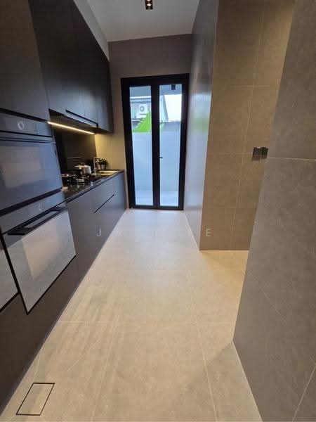 Sembawang Straits Estate, 23 23, Sembawang / Yishun, 5 Bedrooms, 4,834 sqft, Terraced House For Sale, by Jane Ee, 500274081 - PropertyGuru.com.sg