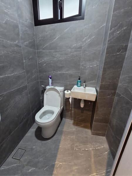 Sembawang Straits Estate, 23 23, Sembawang / Yishun, 5 Bedrooms, 4,834 sqft, Terraced House For Sale, by Jane Ee, 500274081 - PropertyGuru.com.sg