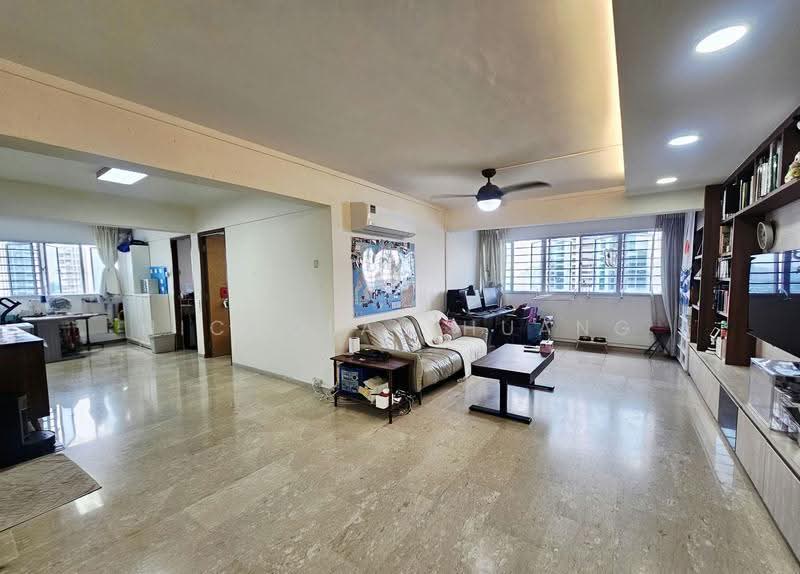 714 Ang Mo Kio Avenue 6, 714 Ang Mo Kio Avenue 6, Ang Mo Kio / Bishan / Thomson, 3 Bedrooms, 1,281 sqft, HDB Flat For Sale, by Nicholas Huang, 500274084 - Living Room - PropertyGuru.com.sg