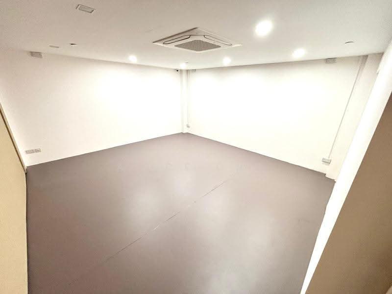 Nordcom I, 3D Gambas Crescent, Sembawang / Yishun, 5,339 sqft, Light Industrial (B1) For Sale, by Alice Ong, 500274086 - CommercialGuru.com.sg