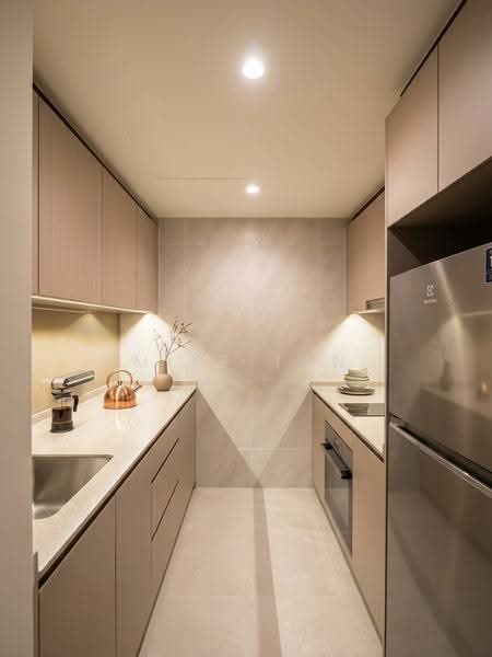 Penrose, 20 Sims Drive, Eunos / Geylang / Paya Lebar, 2 Bedrooms, 710 sqft, Condominium For Rent, by Mike Tan, 500274090 - Kitchen - PropertyGuru.com.sg