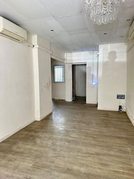 51 Lorong 6 Toa Payoh, 51 Lorong 6 Toa Payoh, Balestier / Toa Payoh, 450 sqft, Other Retail For Sale, by Belinda Liu, 500274095 - Interior - CommercialGuru.com.sg