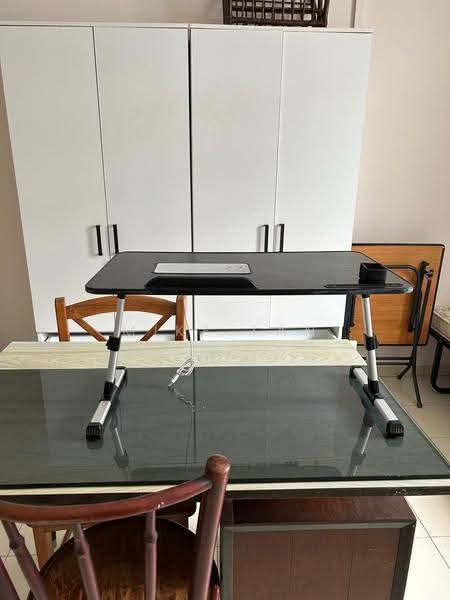879 Tampines Avenue 8, 879 Tampines Avenue 8, Pasir Ris / Tampines, Room Rental, 250 sqft, HDB Flat For Rent, by Mike Tan, 500274106 - Interior - PropertyGuru.com.sg