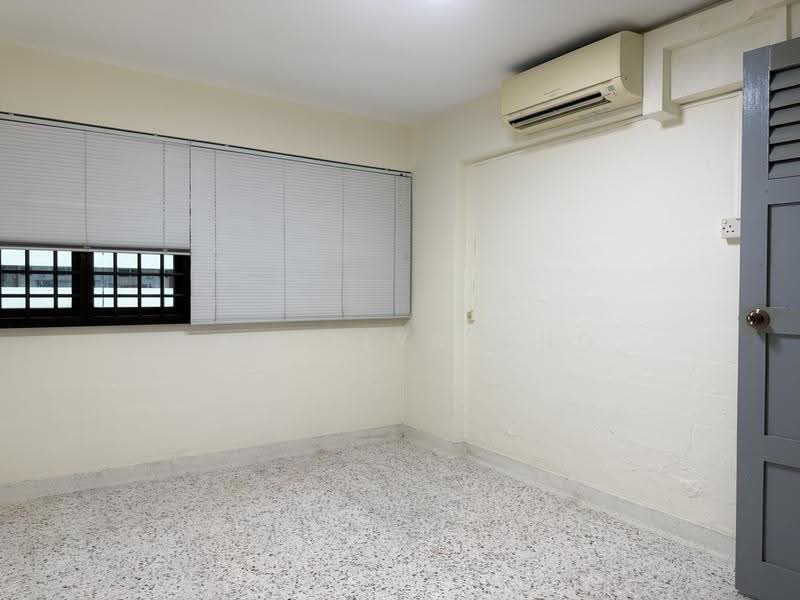15 Ghim Moh Road, 15 Ghim Moh Road, Tanglin / Holland / Bukit Timah, 3 Bedrooms, 883 sqft, HDB Flat For Sale, by Carollyn Ong, 500274108 - Common Room - PropertyGuru.com.sg