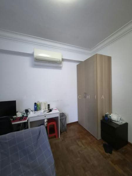 Monarchy Apartments, 51 Mandalay Road, Newton / Novena, Room Rental, 150 sqft, Apartment For Rent, by Angela Chia, 500274119 - Bedroom - PropertyGuru.com.sg