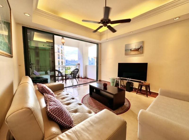 Pebble Bay, 130 Tanjong Rhu Road, East Coast / Marine Parade, 2 Bedrooms, 1,280 sqft, Condominium For Sale, by Esther Low, 500274122 - Living Room - PropertyGuru.com.sg