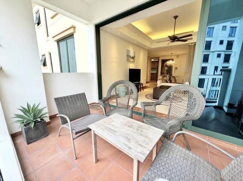 Pebble Bay, 130 Tanjong Rhu Road, East Coast / Marine Parade, 2 Bedrooms, 1,280 sqft, Condominium For Sale, by Esther Low, 500274122 - Balcony - PropertyGuru.com.sg
