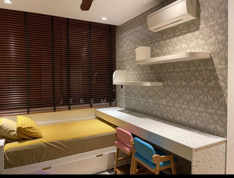 Serangoon Garden Estate, Burghley Drive, Hougang / Punggol / Sengkang, 6 Bedrooms, 4,500 sqft, Semi-Detached House For Rent, by Jeremy Liew, 500274137 - Bedroom - PropertyGuru.com.sg