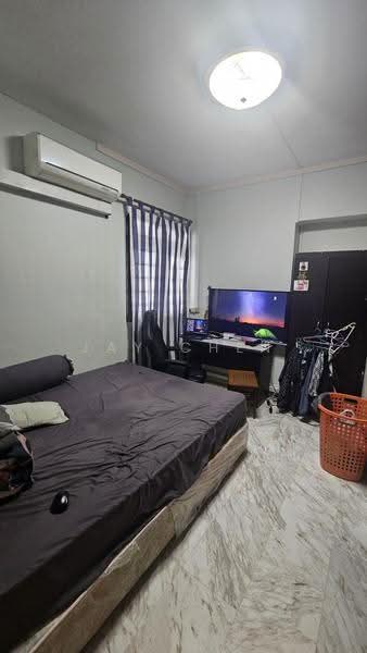 135 Rivervale Street, 135 Rivervale Street, Hougang / Punggol / Sengkang, 4 Bedrooms, 1,528 sqft, HDB Flat For Rent, by Jay Chen, 500274143 - Bedroom - PropertyGuru.com.sg