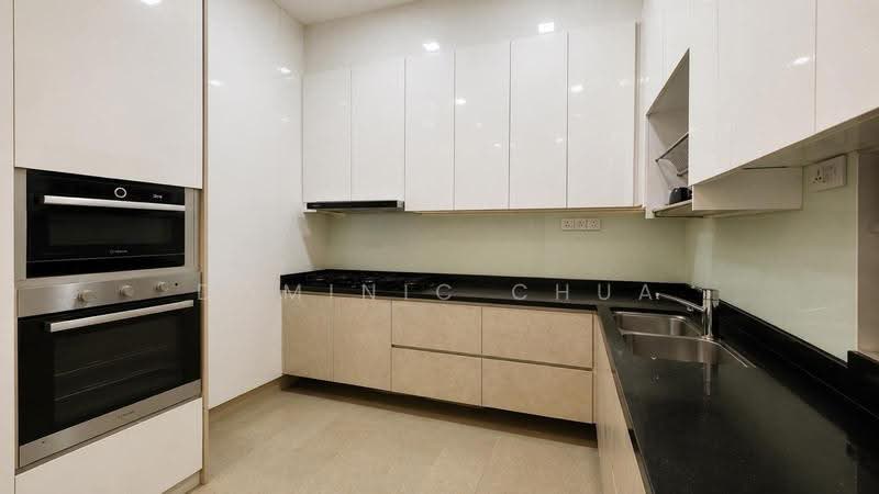 LANDED7772@Renovated Semi D @hillview eatate, Dairy Farm, Chu Lin, chu yen, 98777772, Dairy Farm / Bukit Panjang / Choa Chu Kang, 6 Bedrooms, 4,800 sqft, Semi-Detached House For Sale, by Dominic Chua, 500274144 - Kitchen - PropertyGuru.com.sg