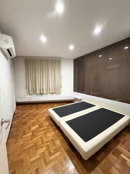 23 Rambutan Road, 23 Rambutan Road, Eunos / Geylang / Paya Lebar, 3 Bedrooms, 1,550 sqft, Walk-up Apartment For Sale, by Jessie Li Gesi, 500274145 - Master Bedroom - PropertyGuru.com.sg