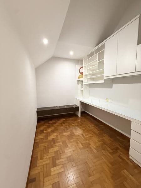 23 Rambutan Road, 23 Rambutan Road, Eunos / Geylang / Paya Lebar, 3 Bedrooms, 1,550 sqft, Walk-up Apartment For Sale, by Jessie Li Gesi, 500274145 - Study - Attic - PropertyGuru.com.sg