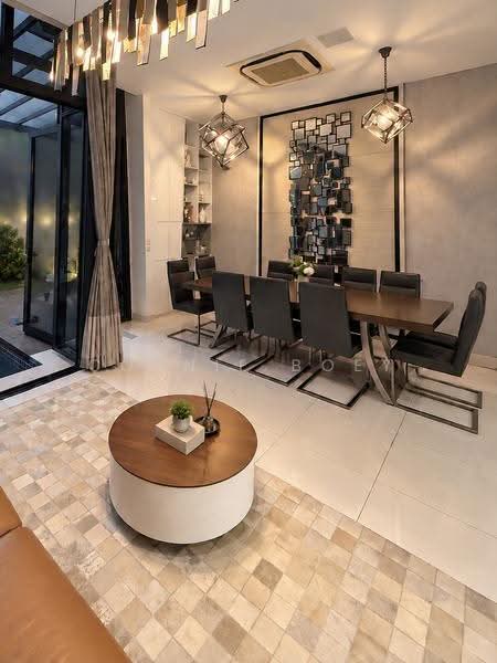 Avant Parc, Wak Hassan Place, Sembawang / Yishun, 5 Bedrooms, 4,467 sqft, Terraced House For Sale, by Connie Boey, 500274157 - Living/ Dining Room - PropertyGuru.com.sg