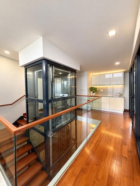 Avant Parc, Wak Hassan Place, Sembawang / Yishun, 5 Bedrooms, 4,467 sqft, Terraced House For Sale, by Connie Boey, 500274157 - Family Room - PropertyGuru.com.sg