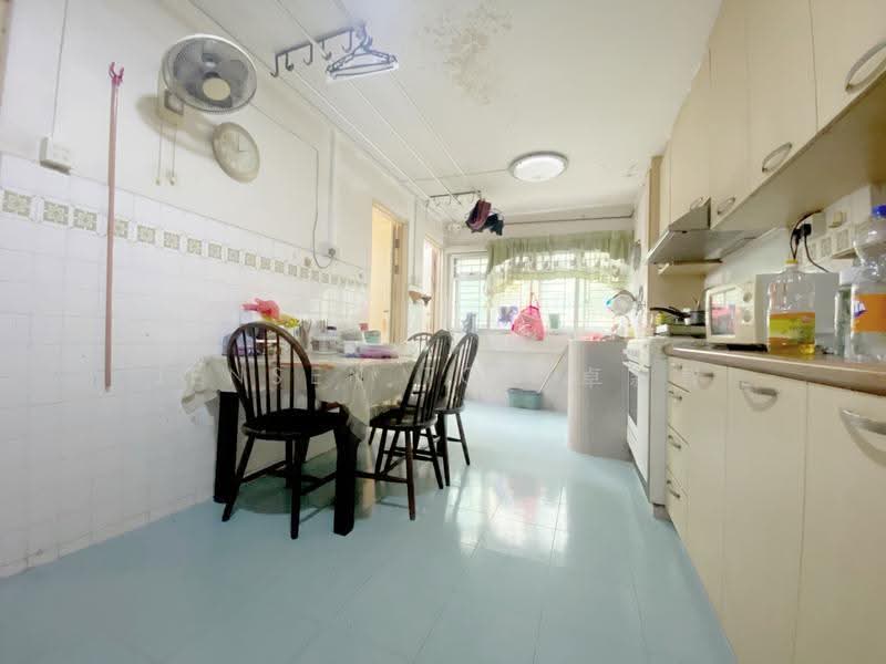 648 Ang Mo Kio Avenue 5, 648 Ang Mo Kio Avenue 5, Ang Mo Kio / Bishan / Thomson, 3 Bedrooms, 1,302 sqft, HDB Flat For Sale, by Jensen Toh 卓新智, 500274159 - Kitchen - PropertyGuru.com.sg