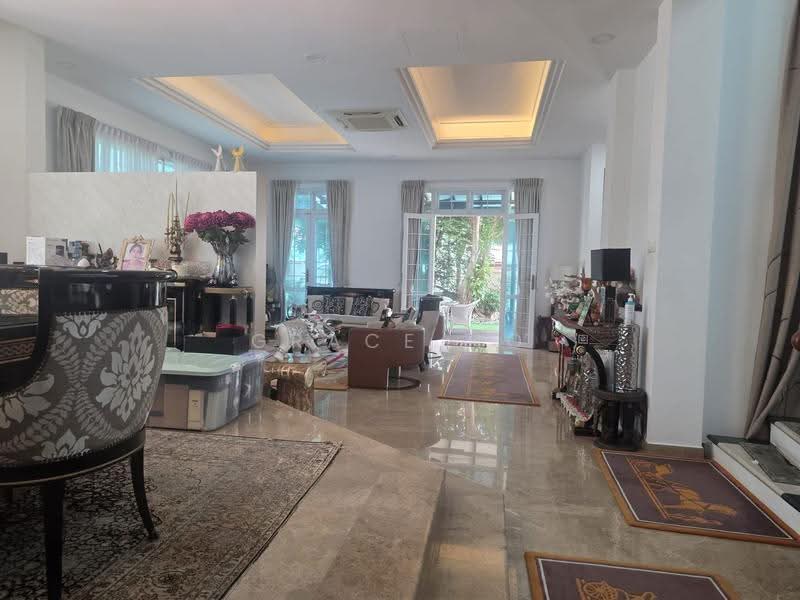 12B Cotswold Close, Cotswoldold, Ang Mo Kio / Bishan / Thomson, 7 Bedrooms, 6,000 sqft, Detached House For Rent, by Grace Ho, 500274168 - Living Room - PropertyGuru.com.sg