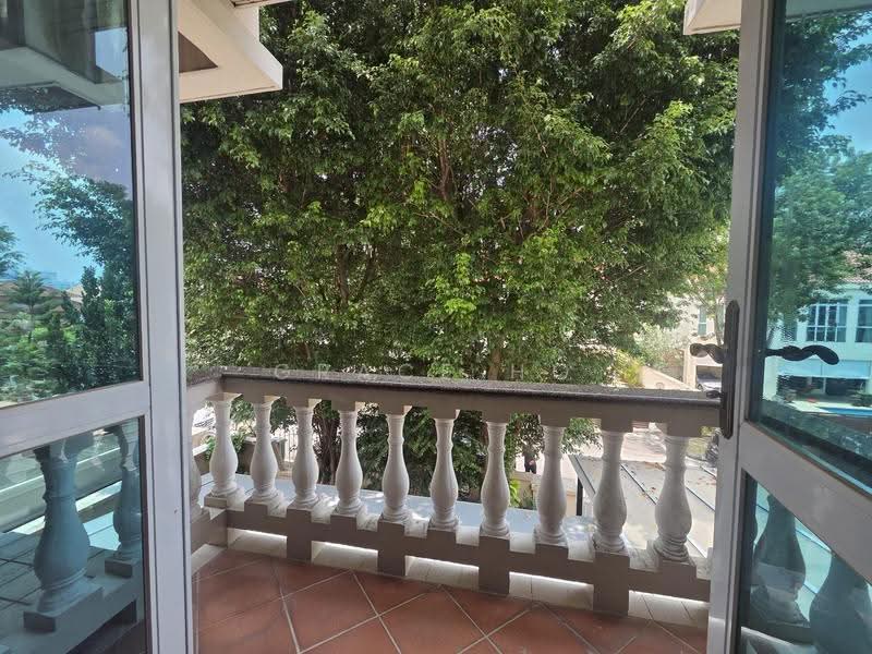 12B Cotswold Close, Cotswoldold, Ang Mo Kio / Bishan / Thomson, 7 Bedrooms, 6,000 sqft, Detached House For Rent, by Grace Ho, 500274168 - Balcony - PropertyGuru.com.sg