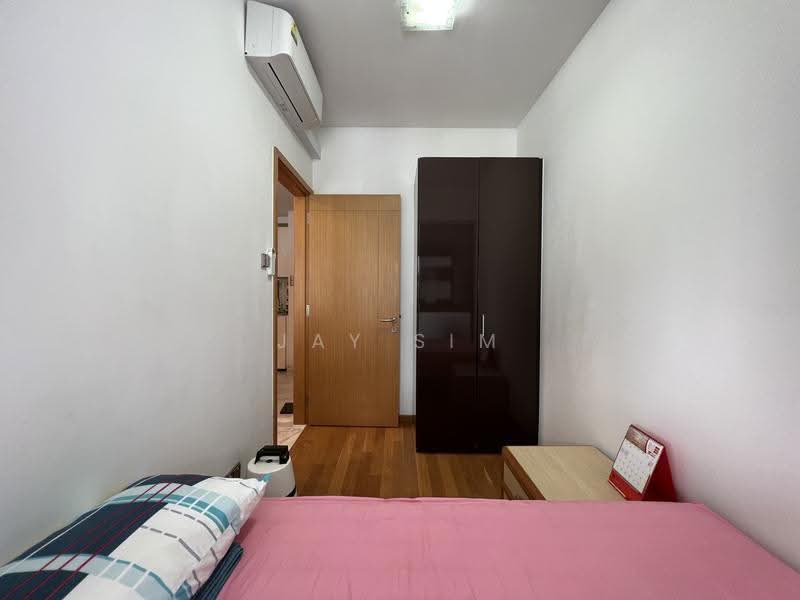 Luma, 6 River Valley Grove, Orchard / River Valley, 2 Bedrooms, 743 sqft, Condominium For Sale, by Jay Sim, 500274173 - Bedroom - PropertyGuru.com.sg