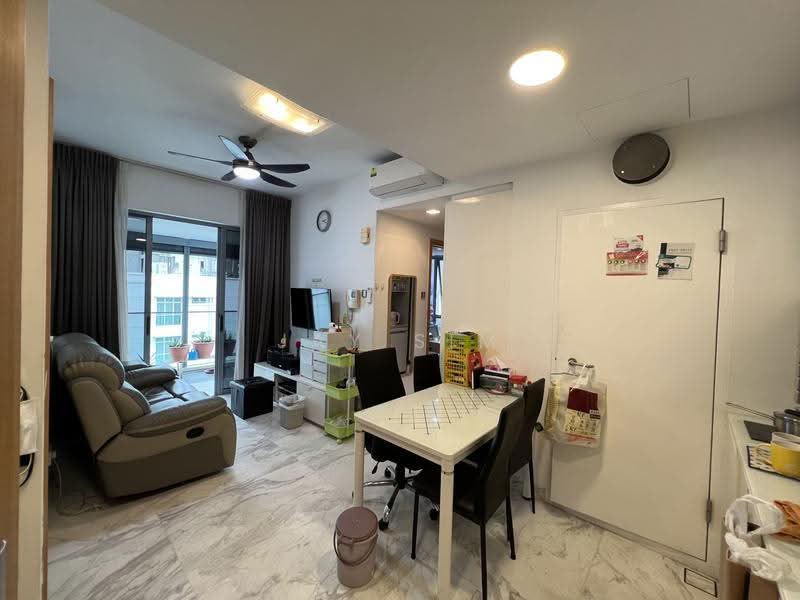 Luma, 6 River Valley Grove, Orchard / River Valley, 2 Bedrooms, 743 sqft, Condominium For Sale, by Jay Sim, 500274173 - Living Room - PropertyGuru.com.sg