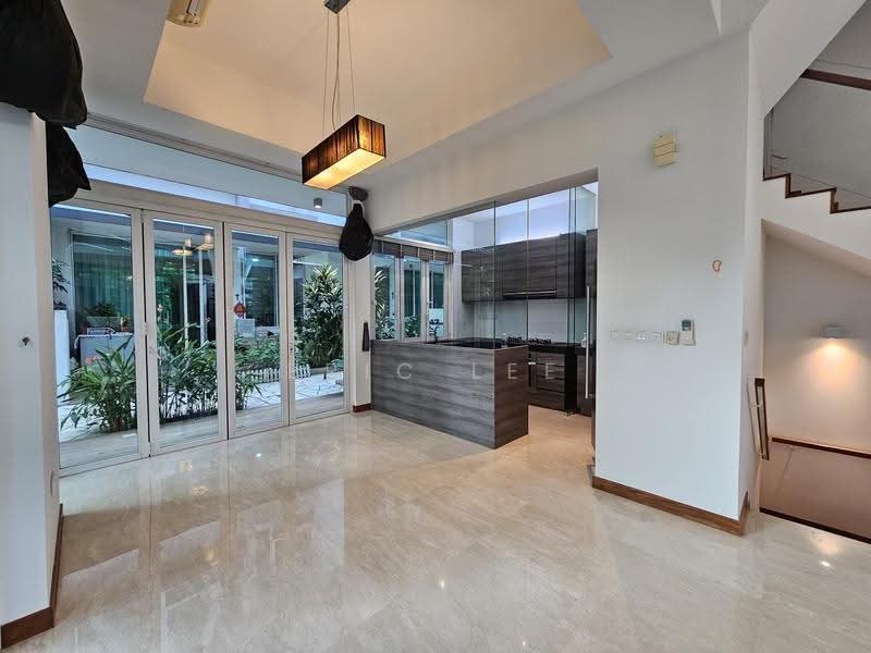 Cabana, 147 Sunrise Terrace, Seletar / Yio Chu Kang, 4 Bedrooms, 3,154 sqft, Cluster House For Sale, by Eric Lee, 500274177 - Living Room - PropertyGuru.com.sg