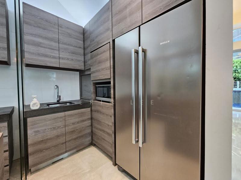Cabana, 147 Sunrise Terrace, Seletar / Yio Chu Kang, 4 Bedrooms, 3,154 sqft, Cluster House For Sale, by Eric Lee, 500274177 - Kitchen - PropertyGuru.com.sg