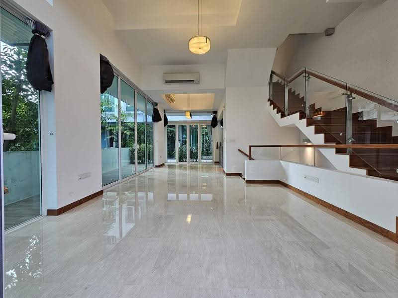 Cabana, 147 Sunrise Terrace, Seletar / Yio Chu Kang, 4 Bedrooms, 3,154 sqft, Cluster House For Sale, by Eric Lee, 500274177 - Living Room - PropertyGuru.com.sg