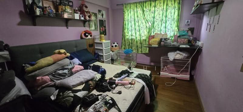 435 Yishun Avenue 6, 435 Yishun Avenue 6, Sembawang / Yishun, 3 Bedrooms, 904 sqft, HDB Flat For Sale, by Jenny Chia, 500274178 - Bedroom - PropertyGuru.com.sg