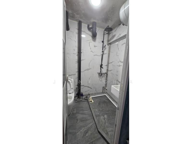435 Yishun Avenue 6, 435 Yishun Avenue 6, Sembawang / Yishun, 3 Bedrooms, 904 sqft, HDB Flat For Sale, by Jenny Chia, 500274178 - Bathroom - PropertyGuru.com.sg