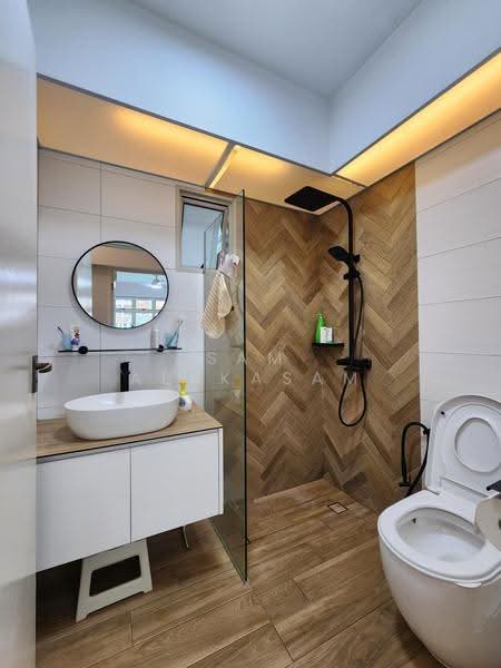 667A Punggol Drive, 667A Punggol Drive, Hougang / Punggol / Sengkang, 3 Bedrooms, 1,001 sqft, HDB Flat For Sale, by Sam Alakasam, 500274179 - Common Bathroom - PropertyGuru.com.sg