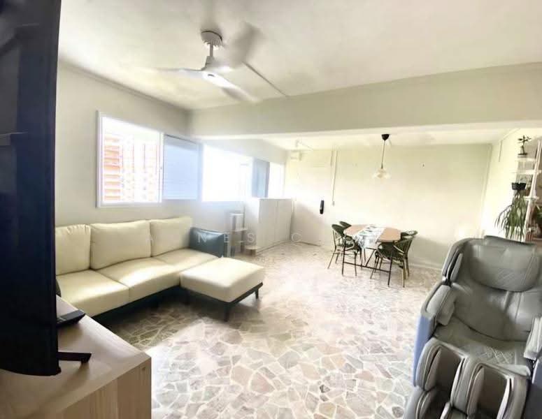 10 Holland Avenue, , Room Rental, 180 sqft, HDB Flat For Rent, by Agnes Choy, 500274181 - PropertyGuru.com.sg