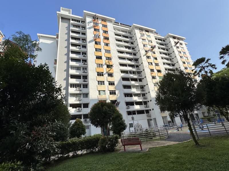 15 Ghim Moh Road, 15 Ghim Moh Road, Tanglin / Holland / Bukit Timah, 3 Bedrooms, 883 sqft, HDB Flat For Sale, by Debbie Hoon, 500274191 - Exterior - PropertyGuru.com.sg