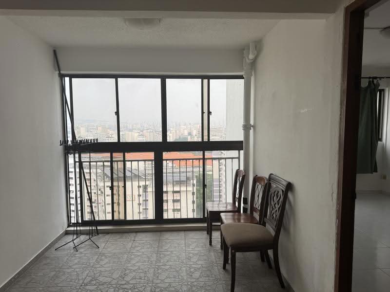 532 Jurong West Street 52, 532 Jurong West Street 52, Boon Lay / Jurong / Tuas, 3 Bedrooms, 1,270 sqft, HDB Flat For Rent, by Cai Ju, 500274196 - Balcony - PropertyGuru.com.sg