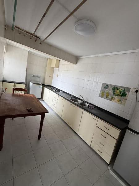 532 Jurong West Street 52, 532 Jurong West Street 52, Boon Lay / Jurong / Tuas, 3 Bedrooms, 1,270 sqft, HDB Flat For Rent, by Cai Ju, 500274196 - Kitchen - PropertyGuru.com.sg