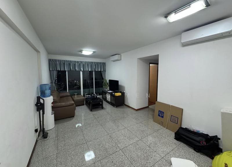 The Jade, 9 Bukit Batok Central Link, Dairy Farm / Bukit Panjang / Choa Chu Kang, 2 Bedrooms, 1,087 sqft, Condominium For Rent, by Teng Yen, 500274201 - Living Room - PropertyGuru.com.sg