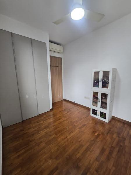 Twin Fountains, 11 Woodlands Avenue 6, Admiralty / Woodlands, 4 Bedrooms, 1,270 sqft, Condominium For Rent, by Roland Ong, 500274206 - Bedroom - PropertyGuru.com.sg