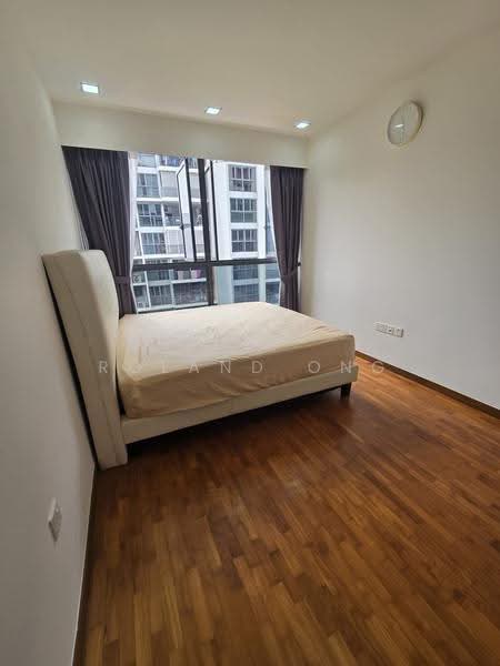 Twin Fountains, 11 Woodlands Avenue 6, Admiralty / Woodlands, 4 Bedrooms, 1,270 sqft, Condominium For Rent, by Roland Ong, 500274206 - Bedroom - PropertyGuru.com.sg