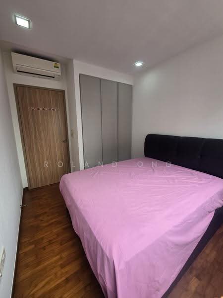 Twin Fountains, 11 Woodlands Avenue 6, Admiralty / Woodlands, 4 Bedrooms, 1,270 sqft, Condominium For Rent, by Roland Ong, 500274206 - Bedroom - PropertyGuru.com.sg
