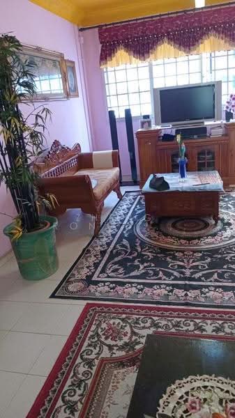 914 Jurong West Street 91, 914 Jurong West Street 91, Boon Lay / Jurong / Tuas, Room Rental, 150 sqft, HDB Flat For Rent, by Zheng Ronghua 郑荣华, 500274210 - Living Room - PropertyGuru.com.sg